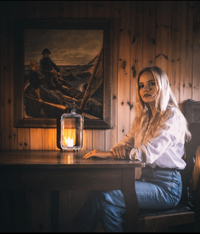 Julie Myhre: Artist&nbsp;Q&A