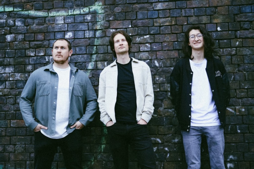 The Memos’ new single, Born Again, is infectious with cathartic charm